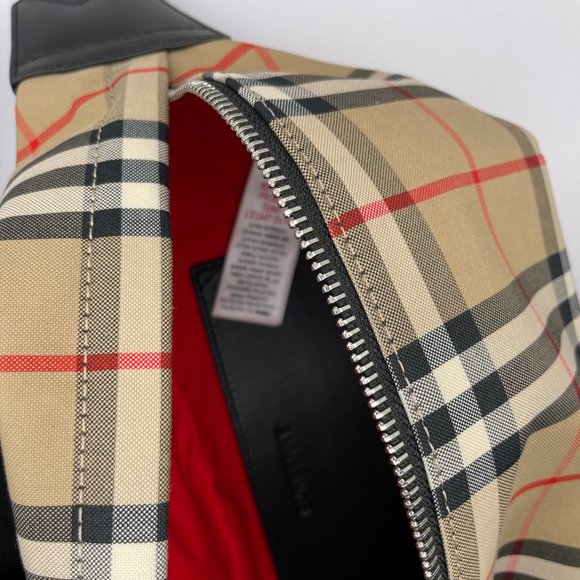 BURBERRY BELT BAG - Picture 12 of 16